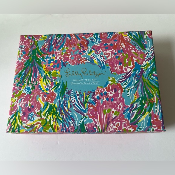 LILLY PULITZER TRINKET TRAY SET IN SEA FAN | SET OF 2 TRAYS | NEW IN BOX - Picture 2 of 9
